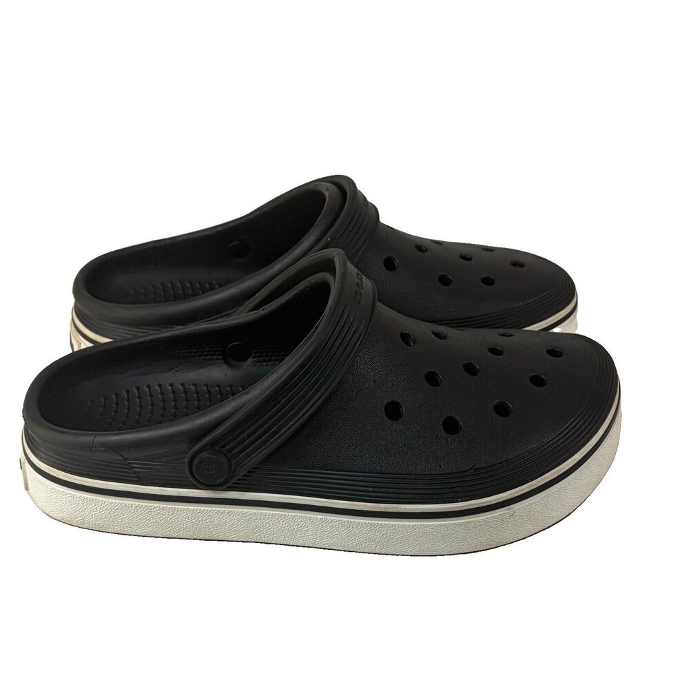 Crocs Off Court Classic Clog Black White Men size 5 Women’s size 7